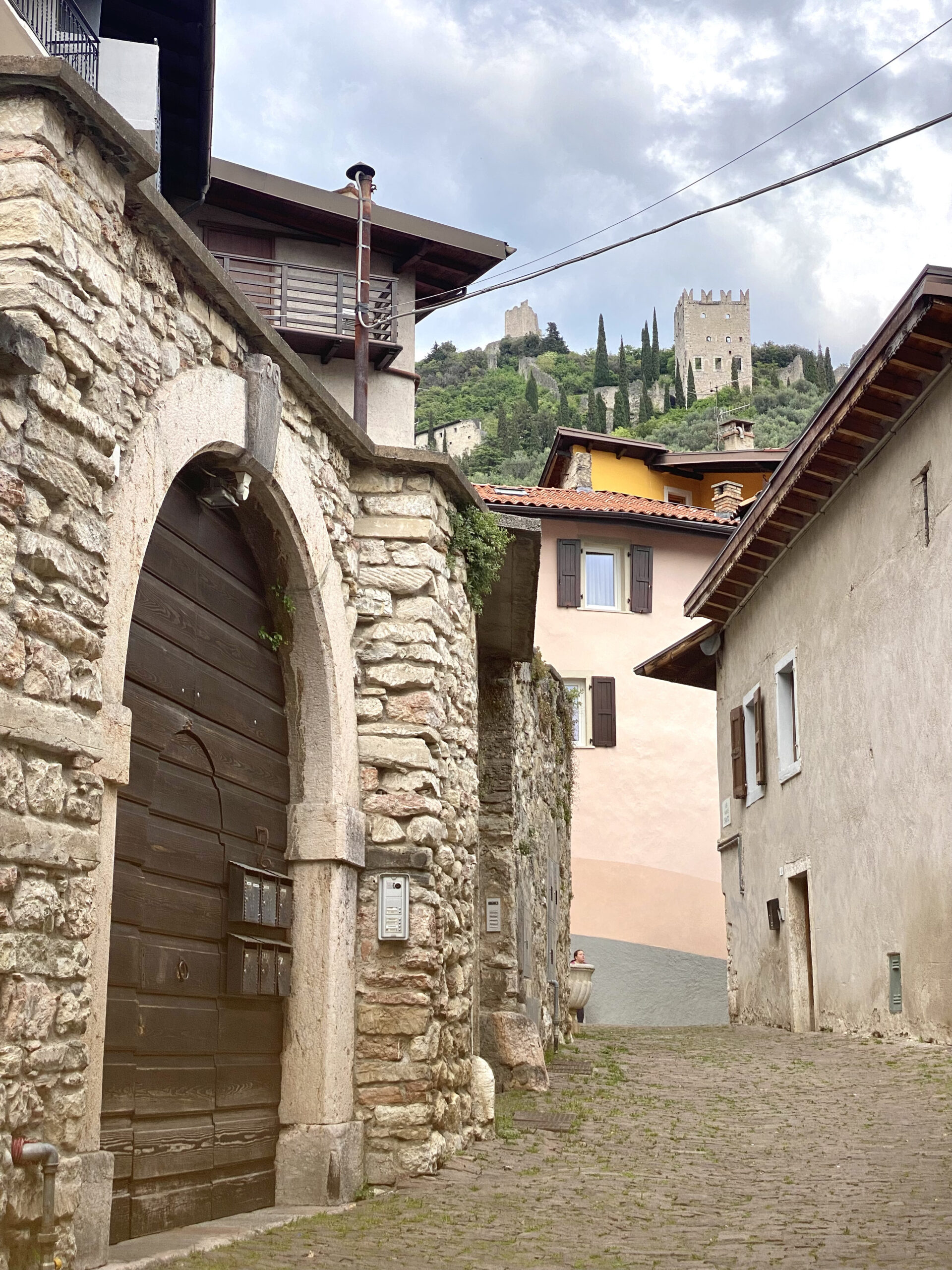 Caratteristico trilocale nel centro storico di Arco Arco (TN) - Trentino Alto Adige