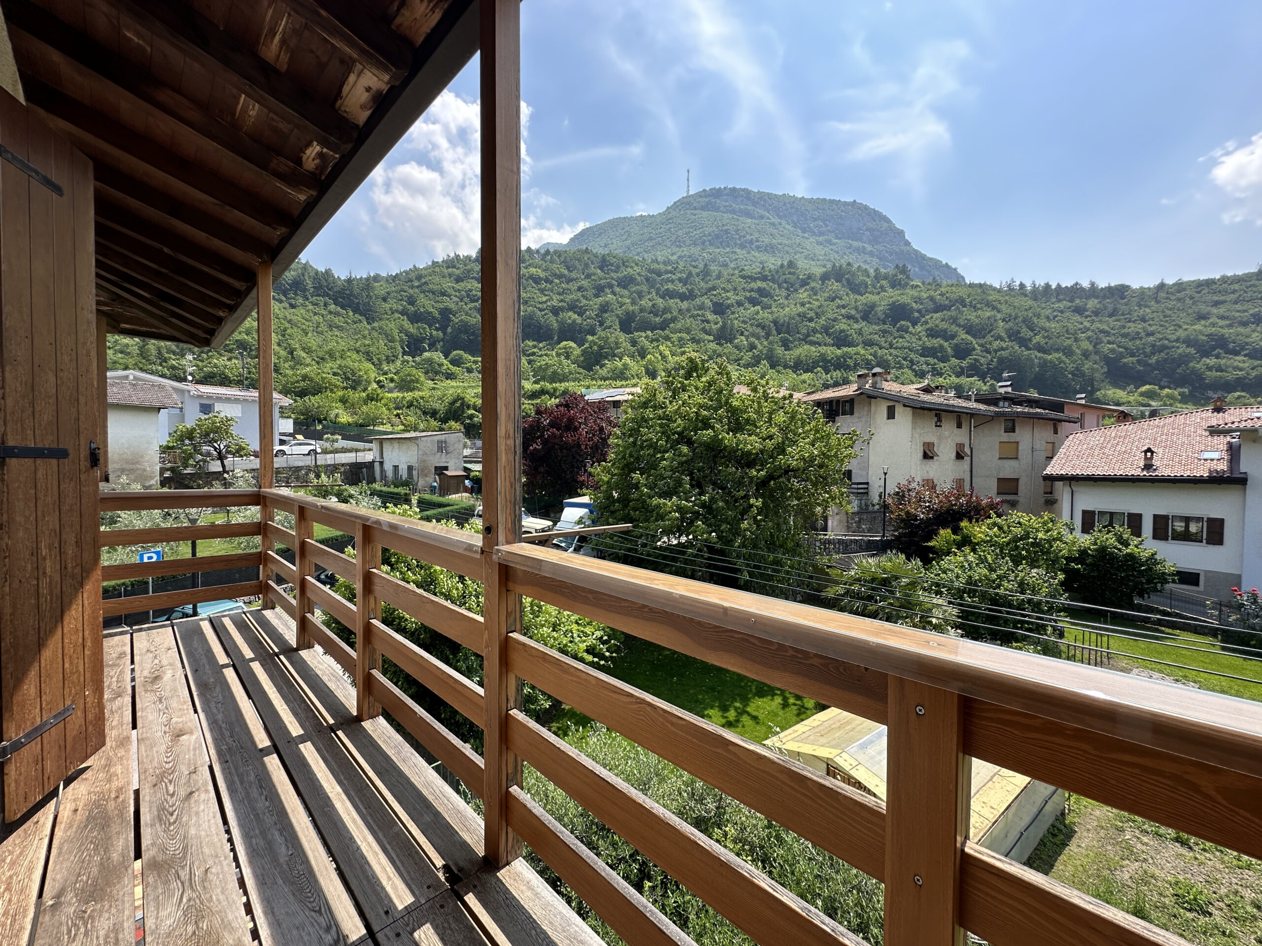 Porzione di casa immersa nel verde di Drena 